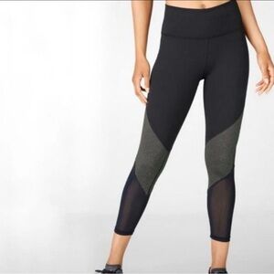 Fabletics Powerhold High Waisted 7/8 Leggings - Size Small
